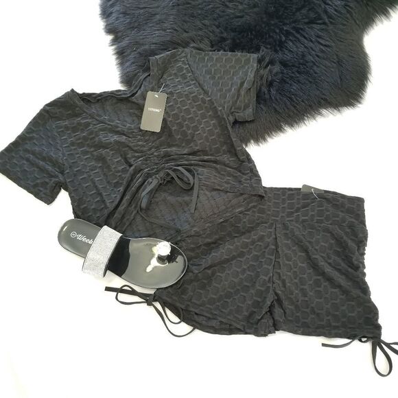 Yitong Top and short set - Picture 3 of 9